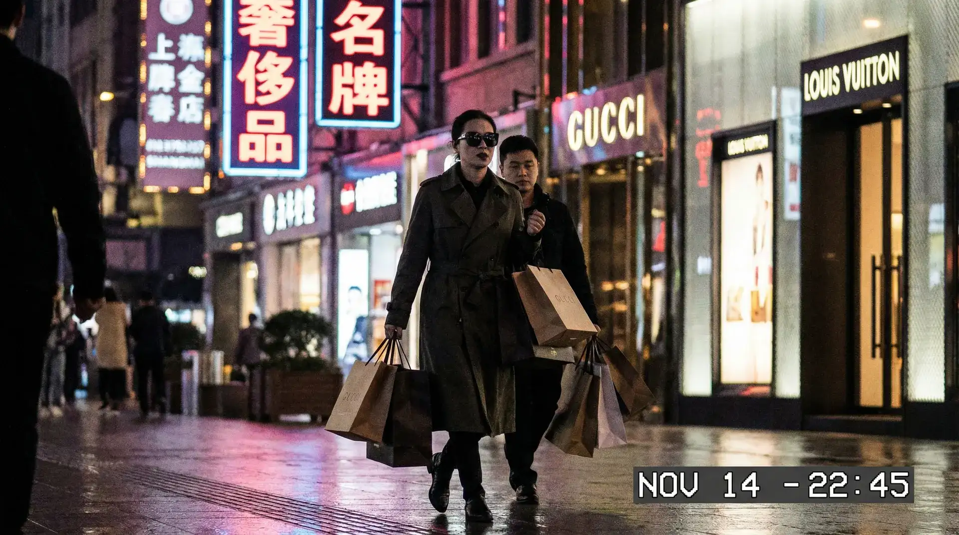 黄瓜视频下载入口免费 - 奢侈品购物被拍